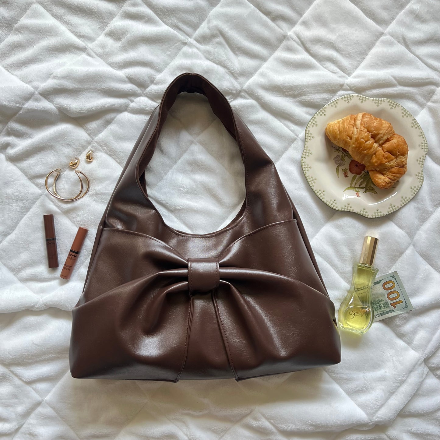 The Lotus Bag